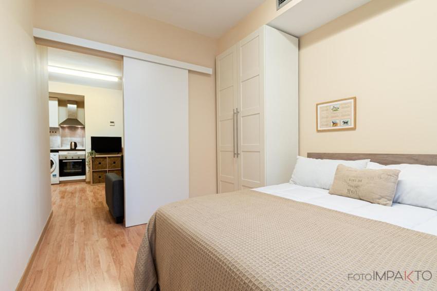 #10Oca6 - Apartamento En Vista Alegre Madrid Esterno foto